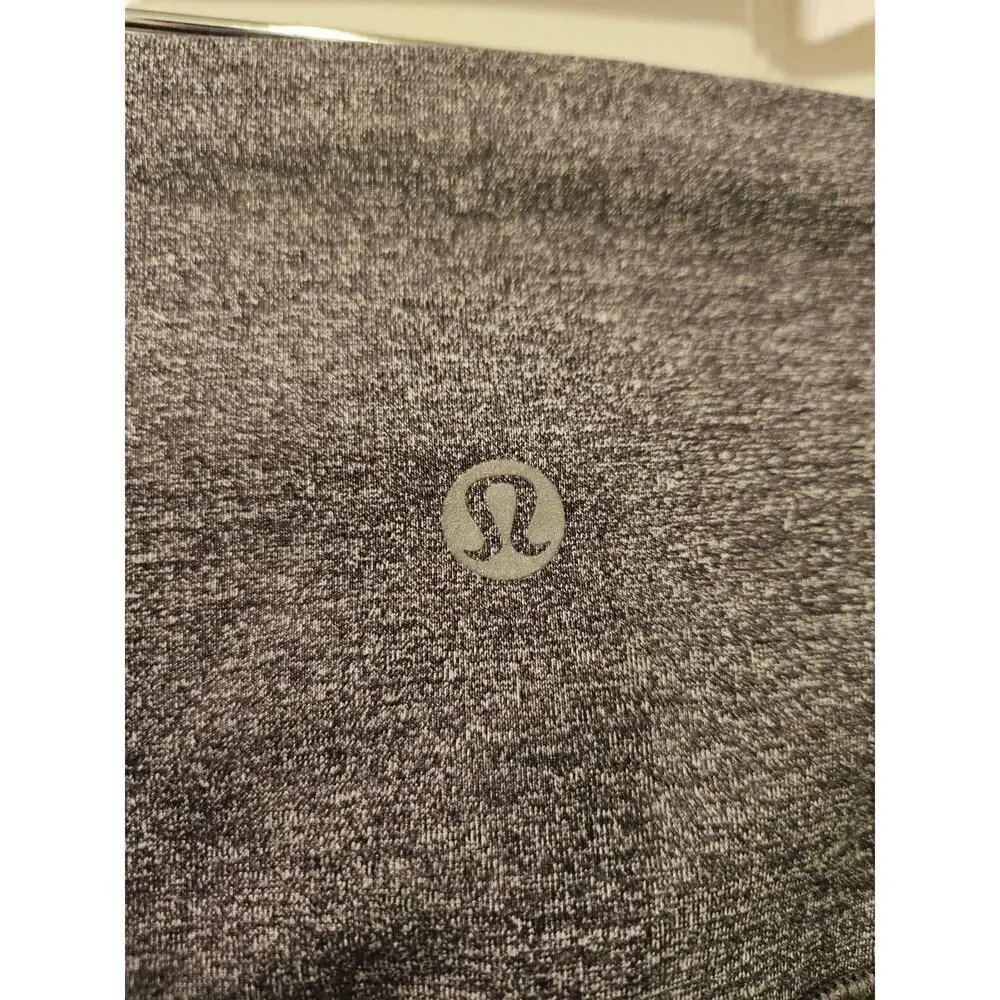 Lululemon  Wunder Under Crop (Hi-Rise) *Luxtreme 21 Heathered Black‎ size 2